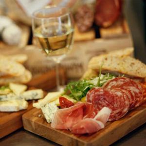 chandos deli exeter